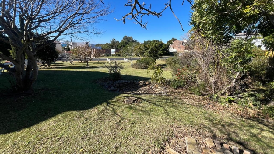 3 Bedroom Property for Sale in Wavecrest Eastern Cape